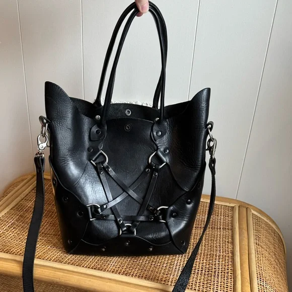 Zana Bayne Large Black Pentagram Leather Handbag - Picture 1 of 7